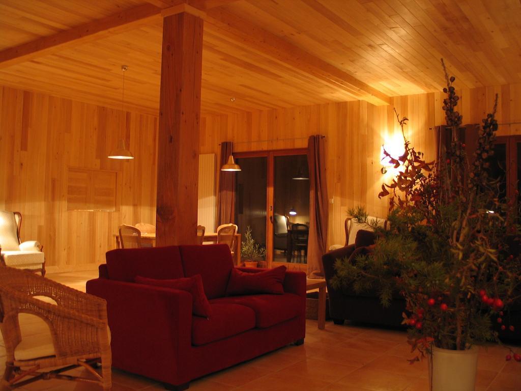 Maison Rouge 3*